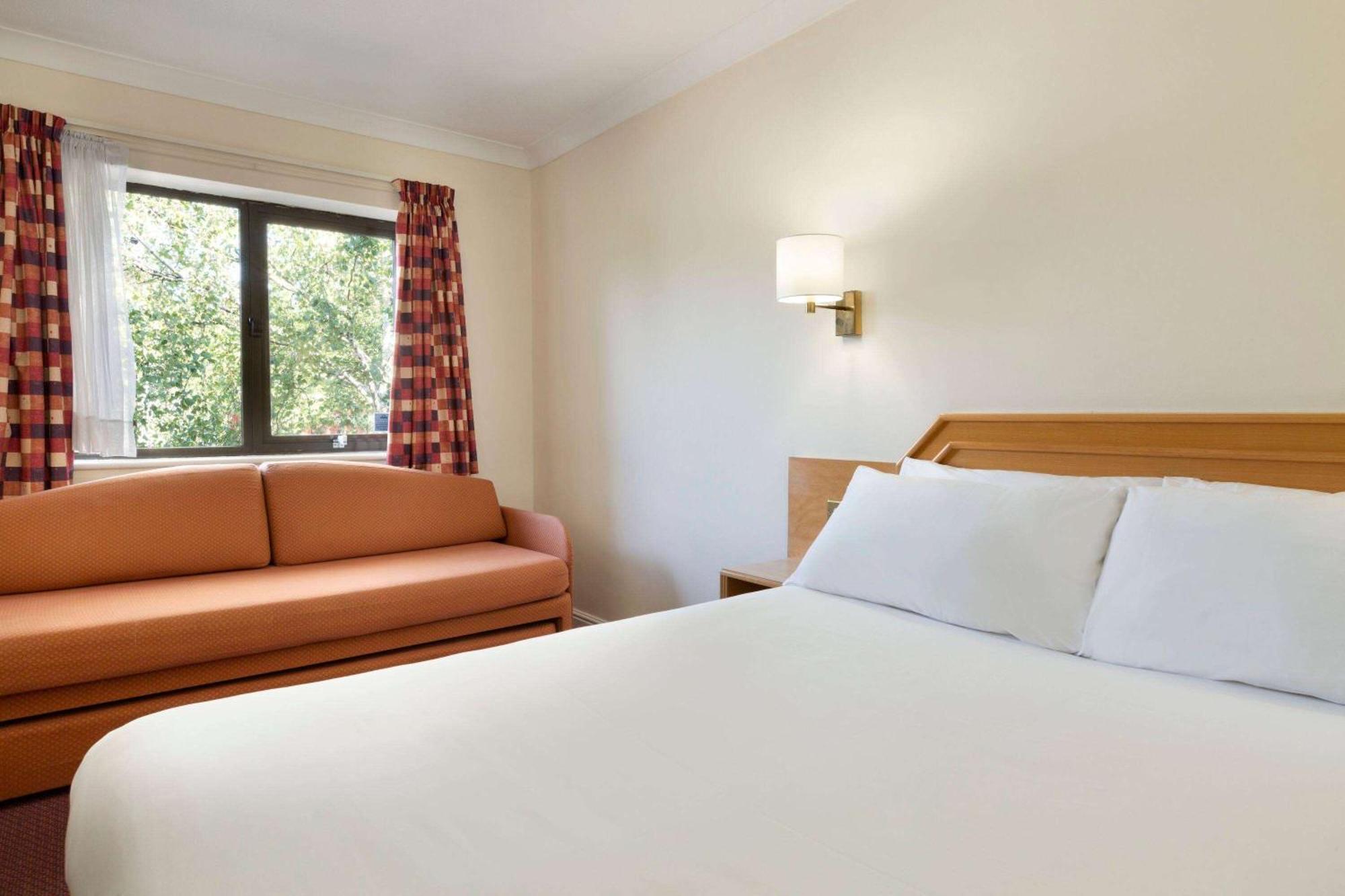Days Inn Southampton Rownhams Chilworth  Eksteriør bilde